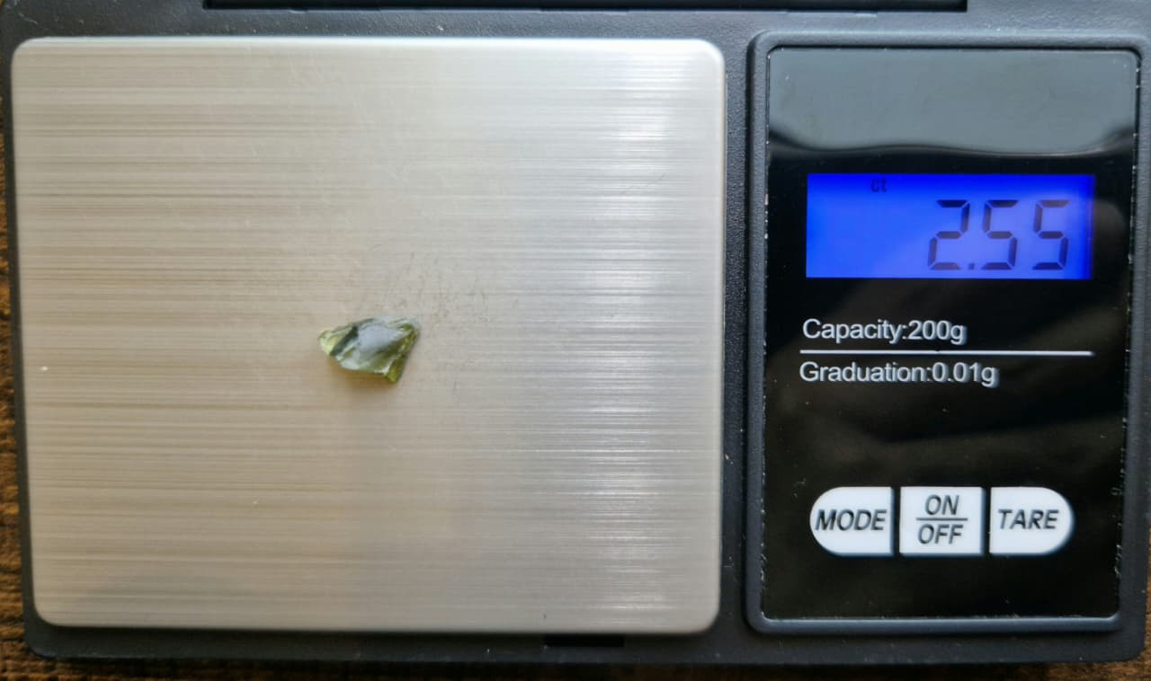 2.55 ct Green Sapphire From Nigeria — view 2